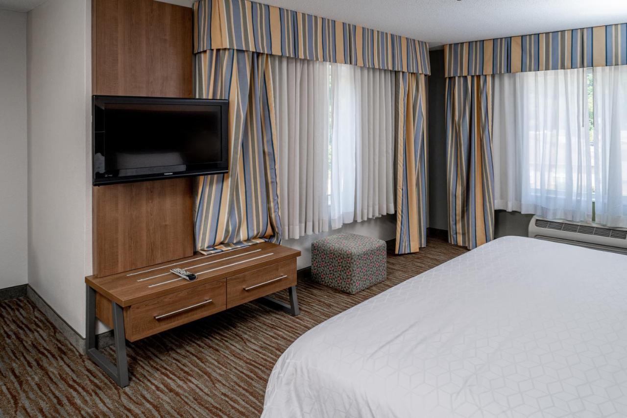 Holiday Inn Express And Suites Pikeville By Ihg Exterior photo